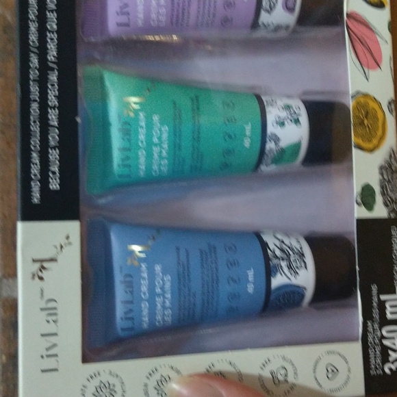 Livable Hand cream collection (new in box) - Picture 3 of 7